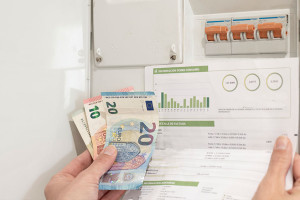 ¿El cambio de hora permite ahorrar en electricidad?